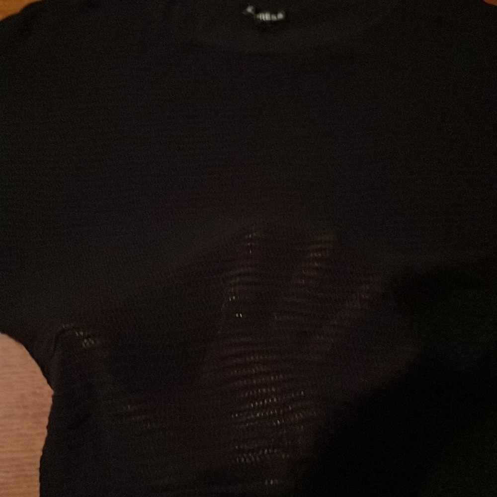 Express Mesh Top - Picture 3 of 4